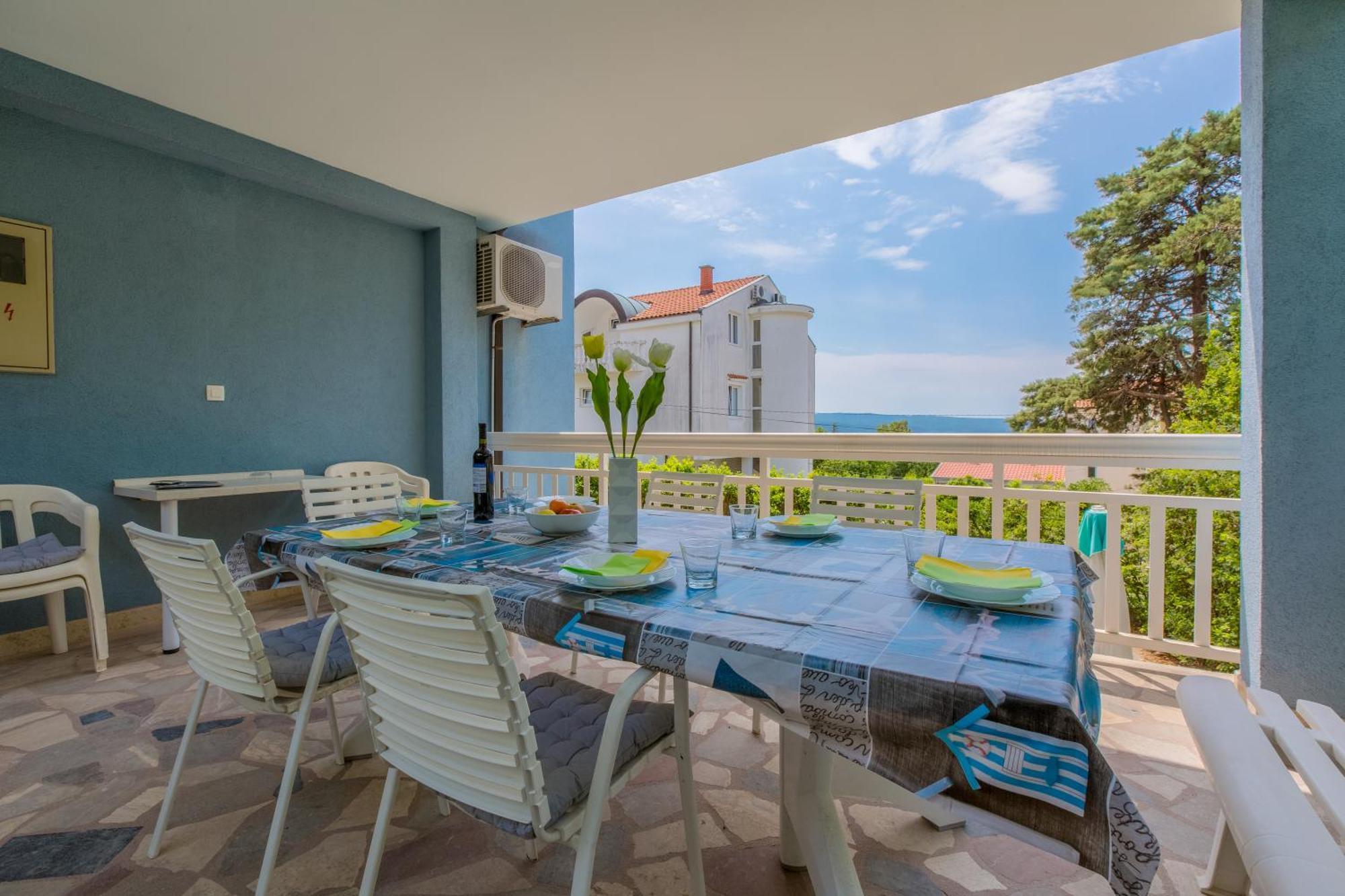 Apartments Podvezanec Crikvenica Exterior photo